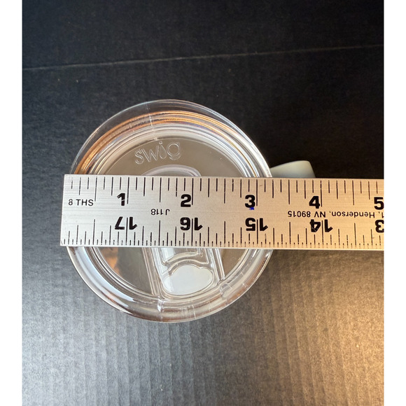 Swig Life 18oz Santa Paws Holiday Travel Mug 15 Dogs Breeds - Picture 13 of 14